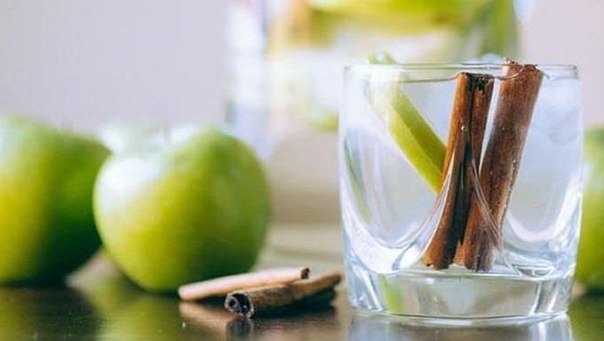 Яблочная вода с корицей - природный ускоритель