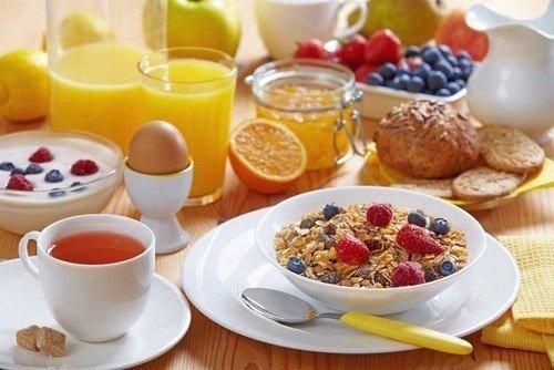  5 вариантов завтрака для тех, кто занимается спортом по утрам.